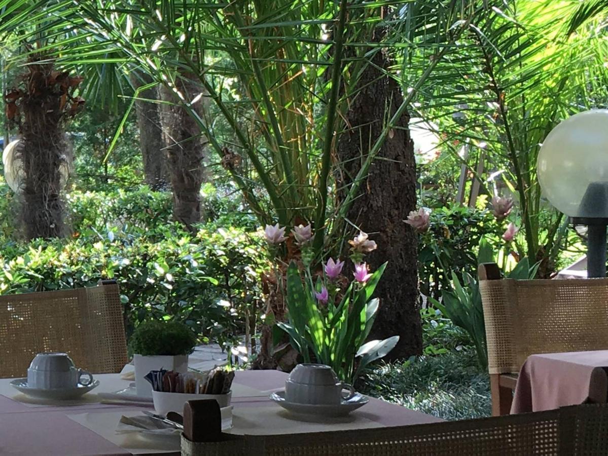 Raffaelli Park Hotel Forte dei Marmi Exteriör bild